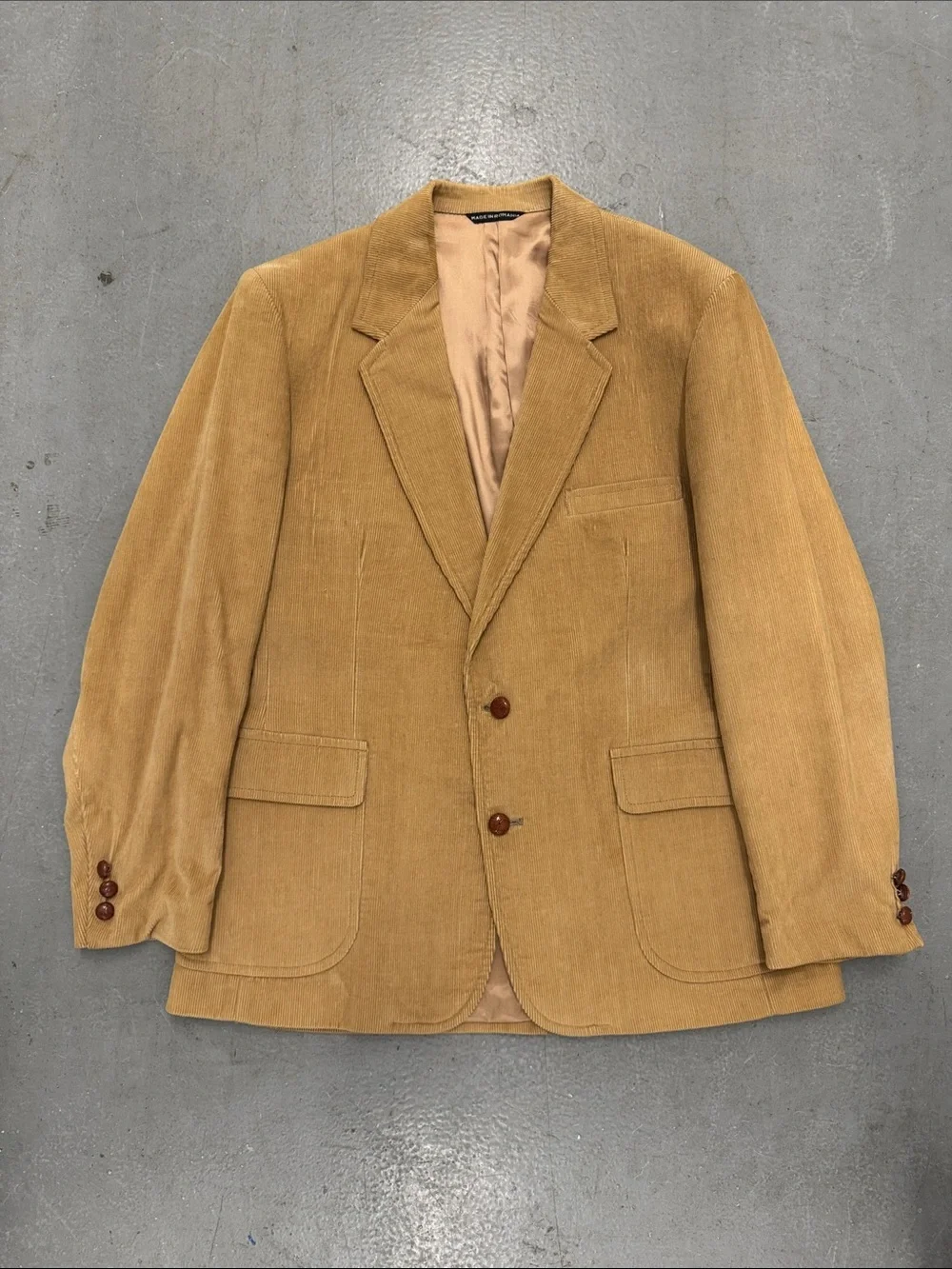 VTG Men's Three-Piece Corduroy Suit in Mustard - Classic Vest, Jacket & Pants 42